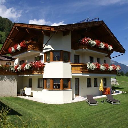 Sonnenschloessl Apartments Neustift im Stubaital Exterior foto